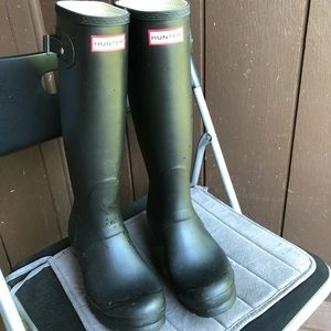 Hunter size 7